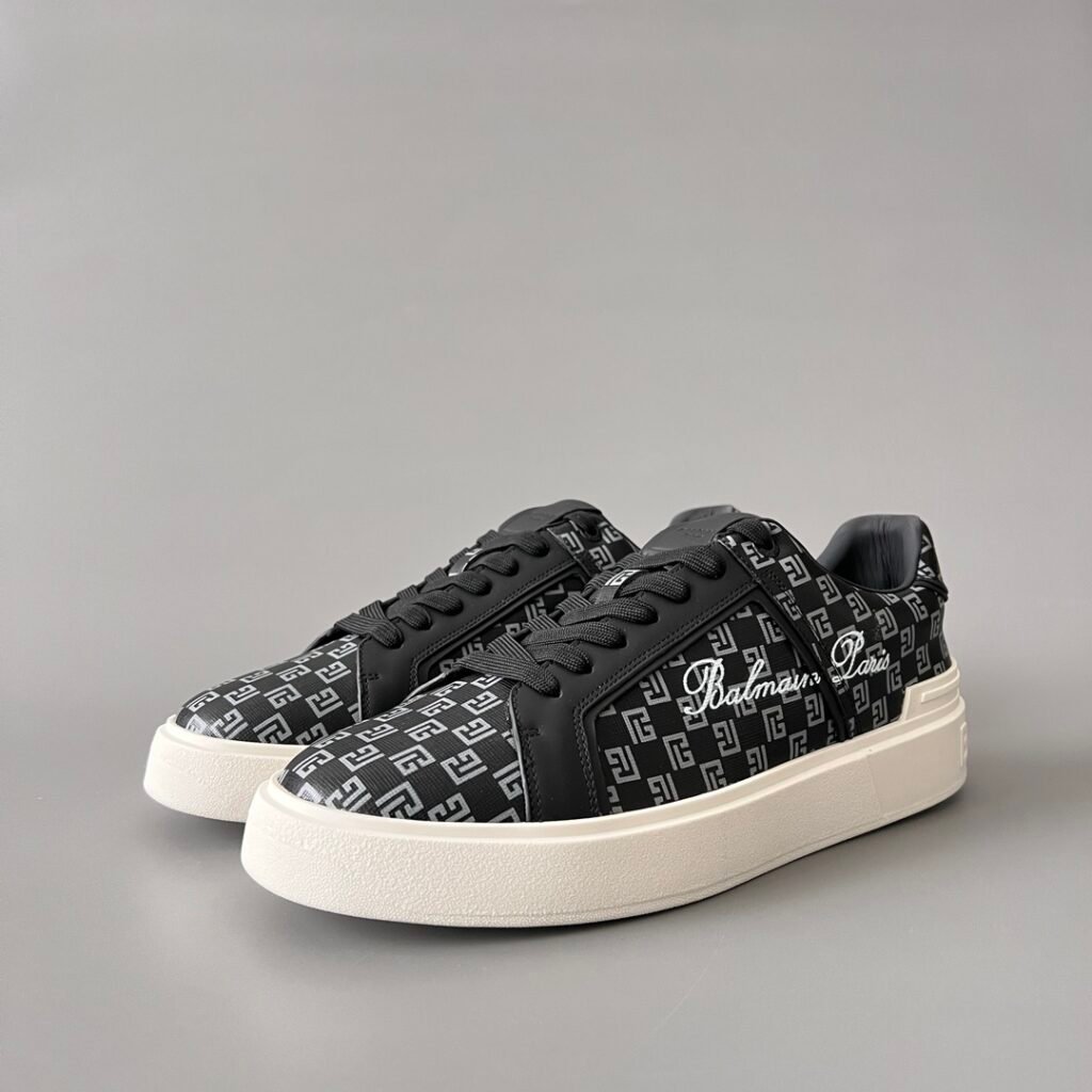 AuroraCustom BALMAIN B-Court Monogram Canvas Low-Top Platform Board Shoes (Premium Men's Black Coated Fabric & Dark Calfskin Trim Solid Off-White TPU Outsole Luxury Edition)