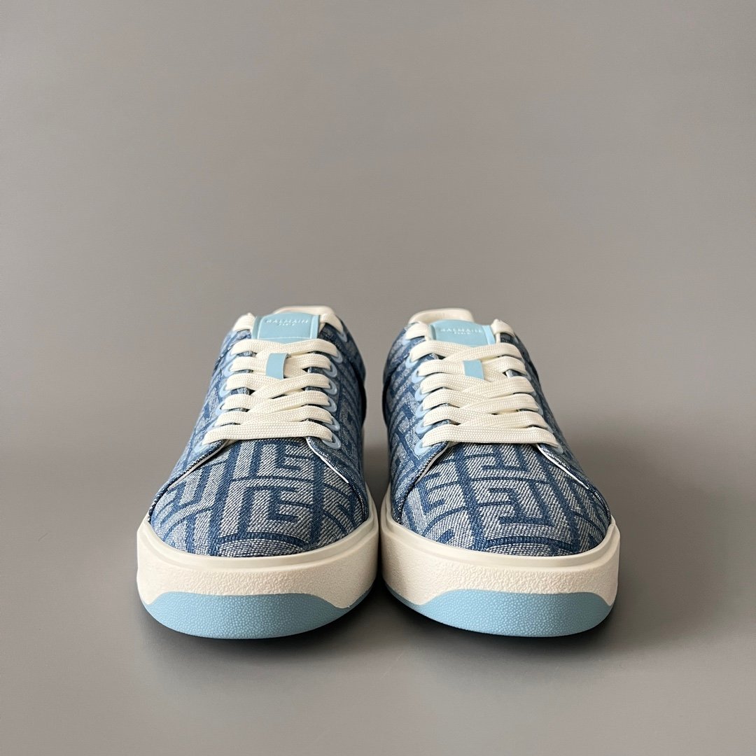 AuroraCustom BALMAIN B-Court Monogram Denim Low-Top Platform Board Shoes (Premium Men's Light Blue Woven Jacquard Light Blue Accent Dual-Tone TPU Outsole Luxury Edition) - Image 2