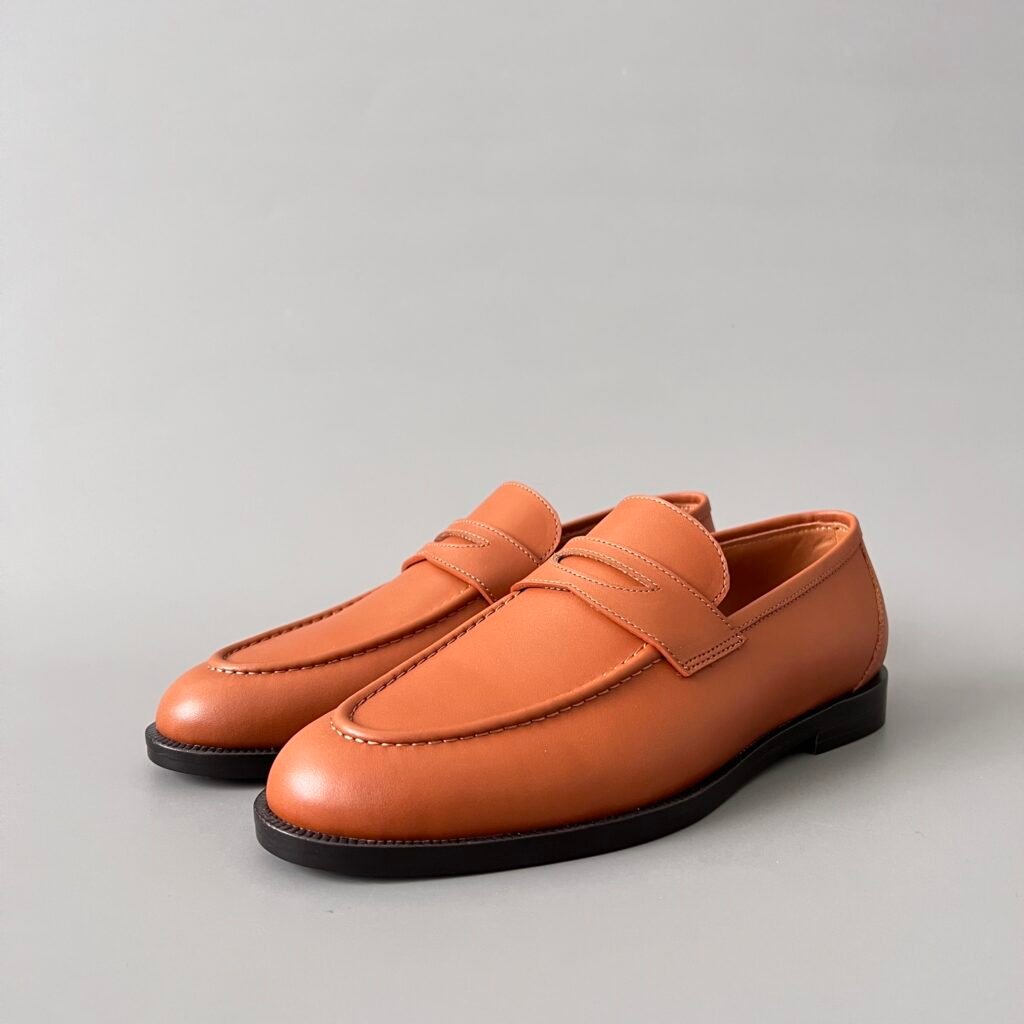 AuroraCustom LORO PIANA Sergio Calfskin Slip-On Loafers (Women's Warm Amber Orange / Caramel Leather Sole Edition)